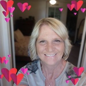 Meet your Posher, Louise